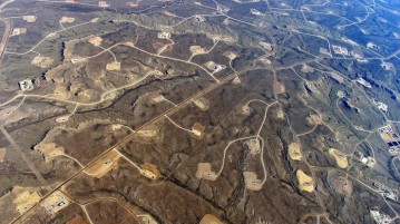 A fracking field. (IMAGE: Simon Fraser University, Flickr)