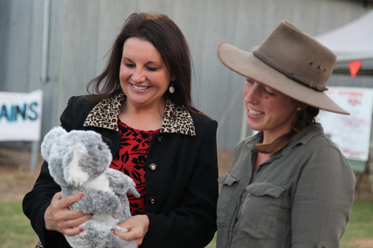 Jacqui Lambie on the Liverpool Plains. (IMAGE: Kate Ausburn, Flickr)