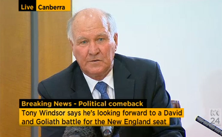 Former Member for New England, Tony Windsor has today announced he will re-contest his old seat. (IMAGE: Screencap from ABC News 24).