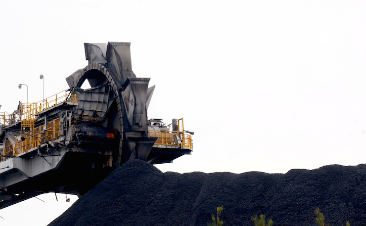 A coal-loader in action. (IMAGE: Thom Mitchell.)