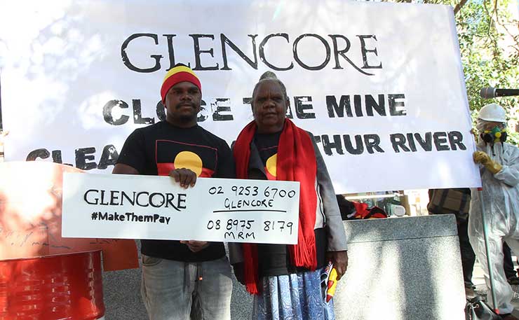 Traditional Owners from the Borroloola Indigenous clan groups in the Northern Territory who have travelled to Glencore's office in Sydney in March 2014. (IMAGE: Lock the Gate Alliance, Flickr)