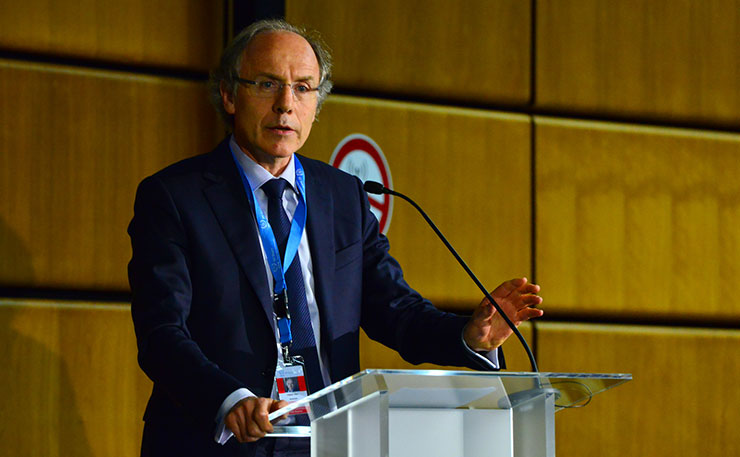 Alan Finkel, Australian Chief Scientist, delivers his opening statement at 2016 IAEA Scientific Forum "Nuclear Technology for the Sustainable Development Goals", at the 60th General Conference, Vienna, Austria in September 2016. (IMAGE: Dean Calma/IAEA, Flickr)