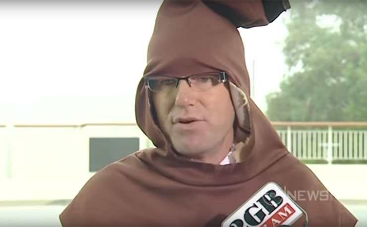 Family First Senator Steve Fielding... Grand Wizard of the Ku Klux Klan, or confused human turned beer bottle?